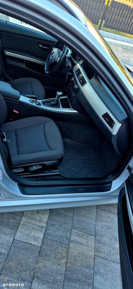 BMW Seria 3 - 28