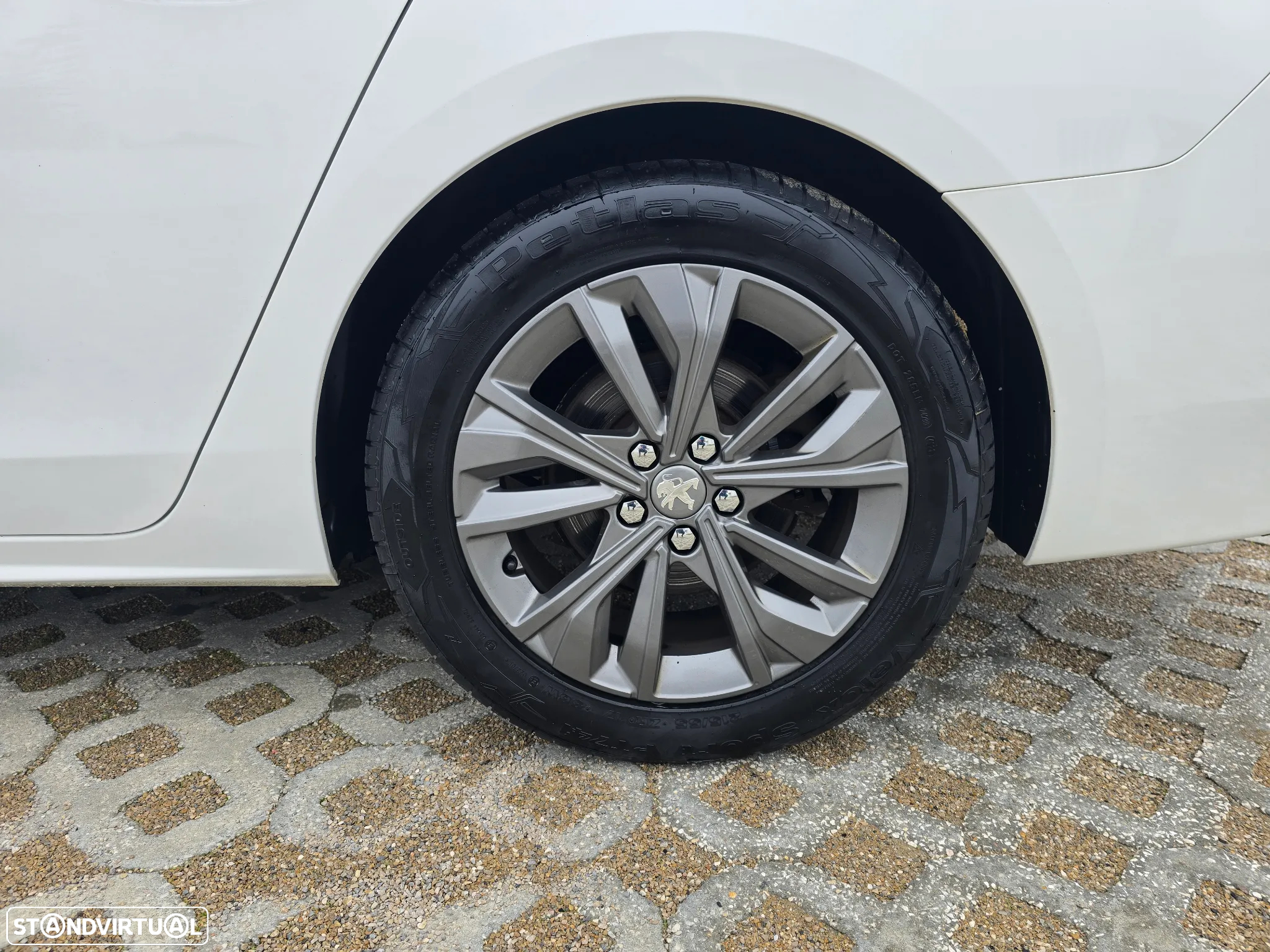 Peugeot 508 SW 1.5 BlueHDi Allure Pack EAT8 - 15