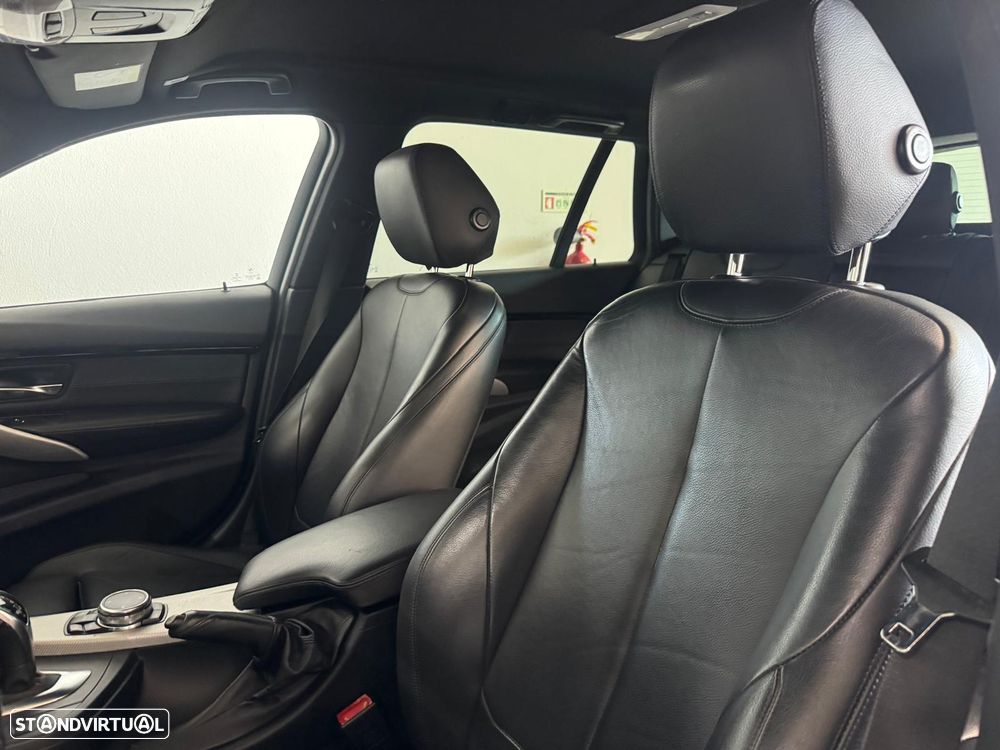 BMW 320 d Pack M Auto - 11