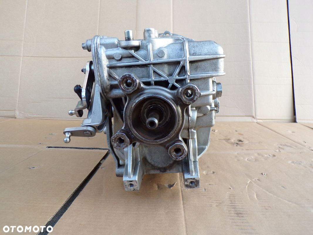 VW CRAFTER 2.5 TDI SKRZYNIA BIEGÓW DEMONTAŻ - 12