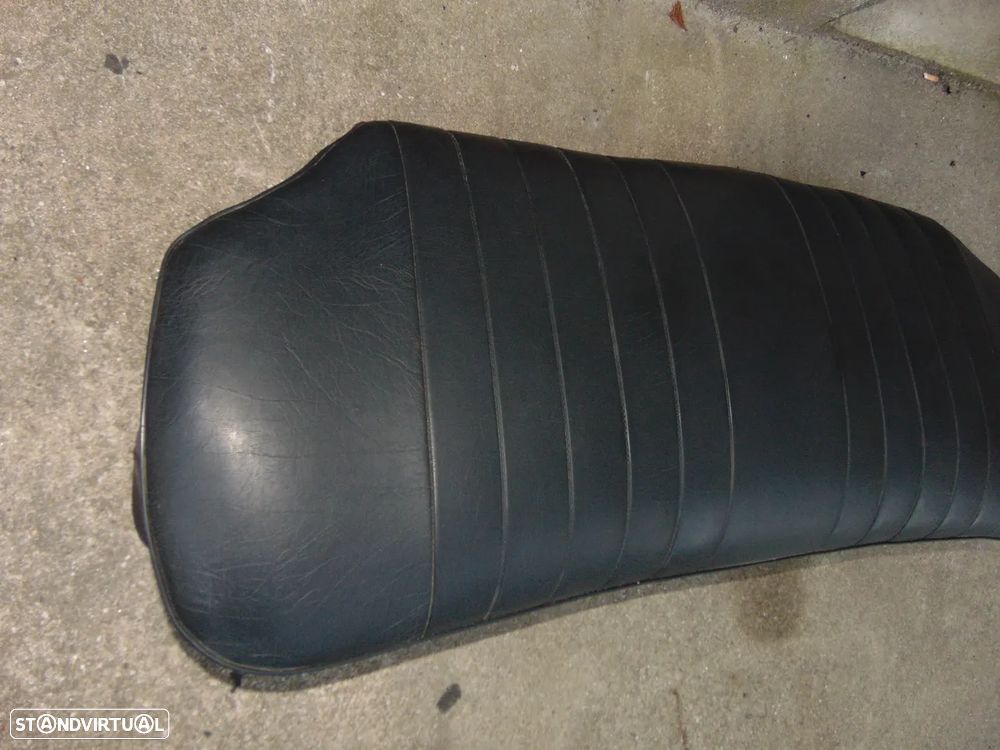 Ford Anglia 105 assento banco trás - 2