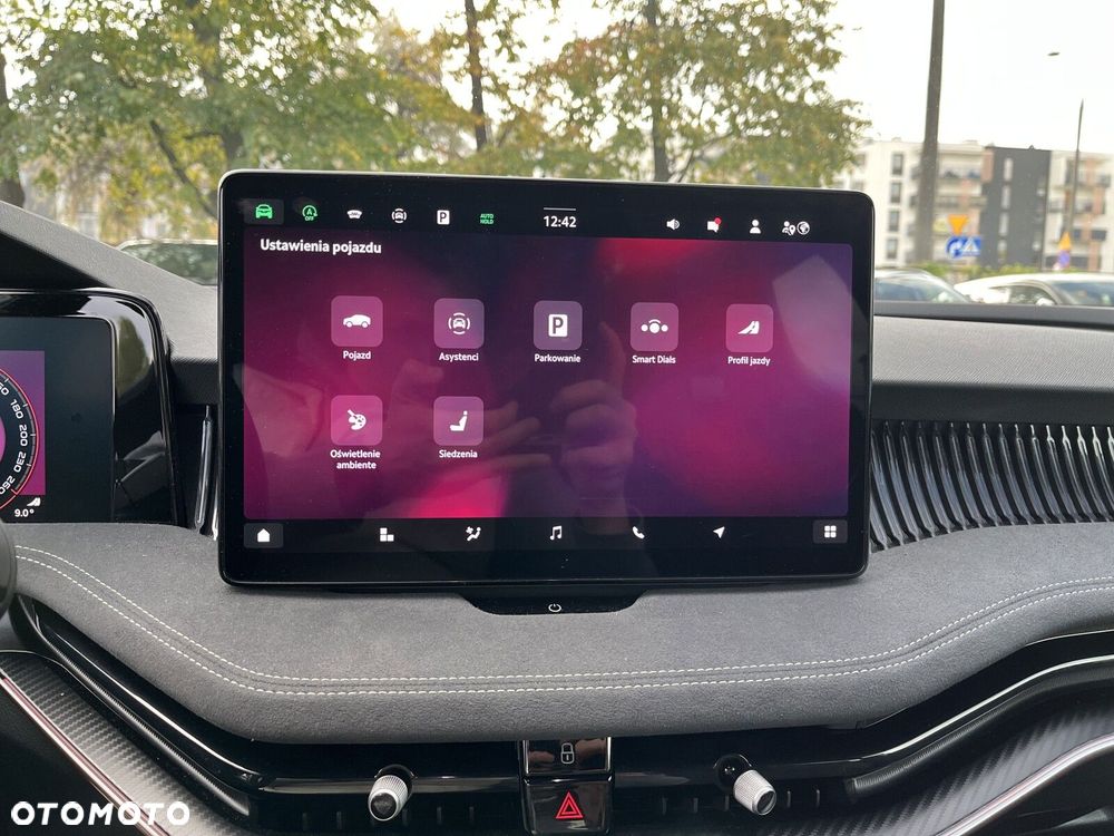 Skoda Superb 2.0 TSI Sportline DSG - 18