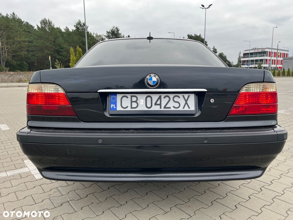 BMW Seria 7 740d - 7