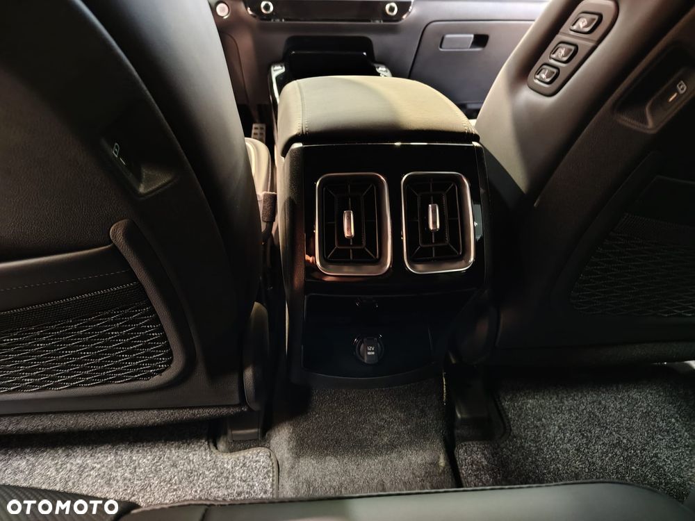 Kia Sorento - 33