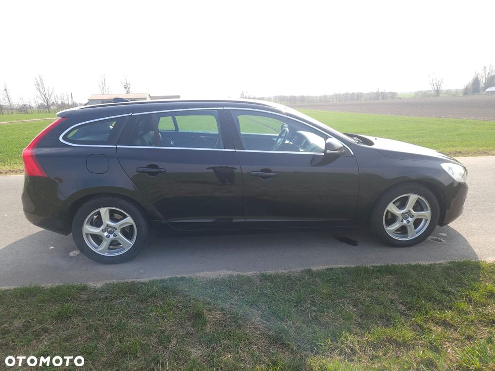 Volvo V60 D3 - 4
