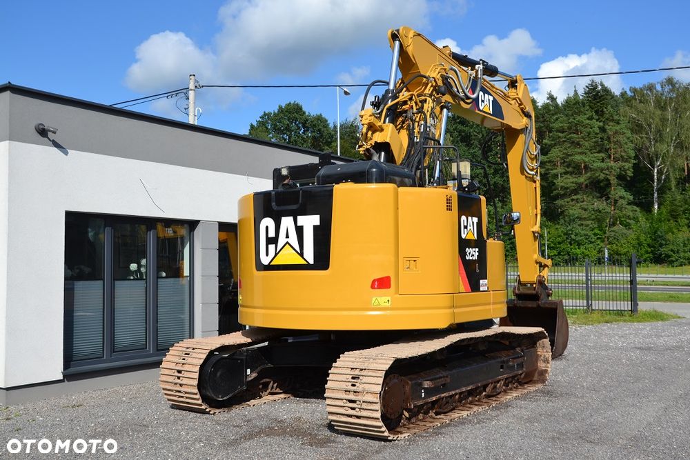 Caterpillar 325 FL - 9