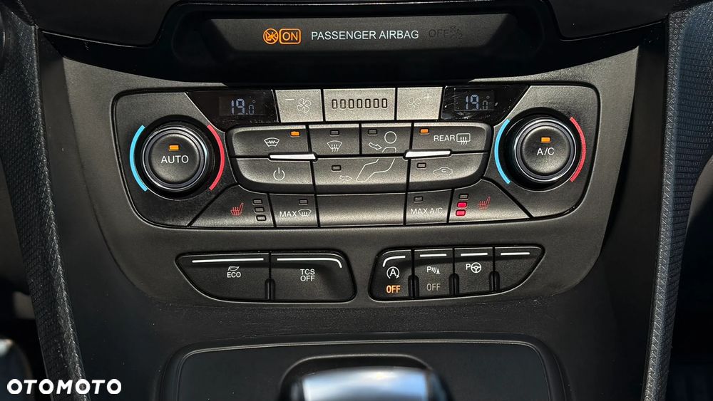 Ford Tourneo Connect Gr 1.5 EcoBlue Active PowerShift - 6