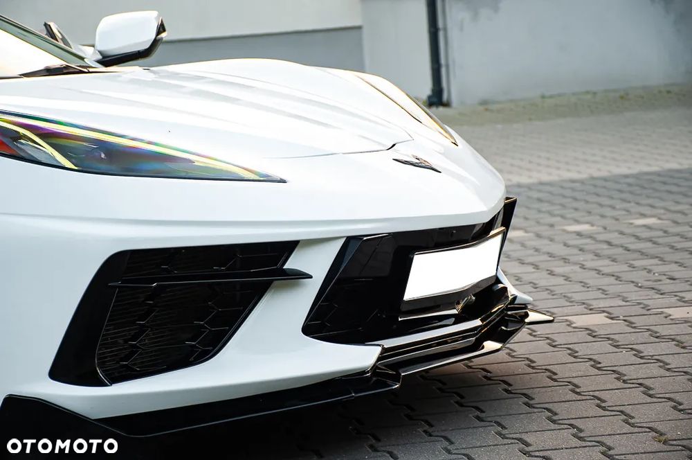 Chevrolet Corvette - 13