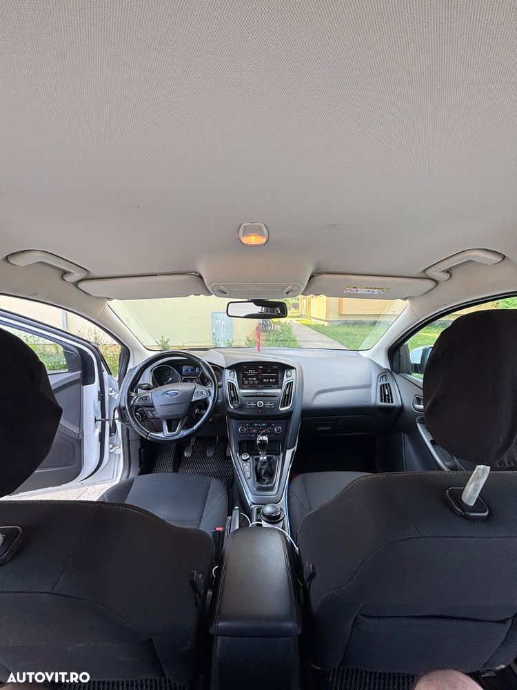 Ford Focus 2.0 TDCI Trend - 16