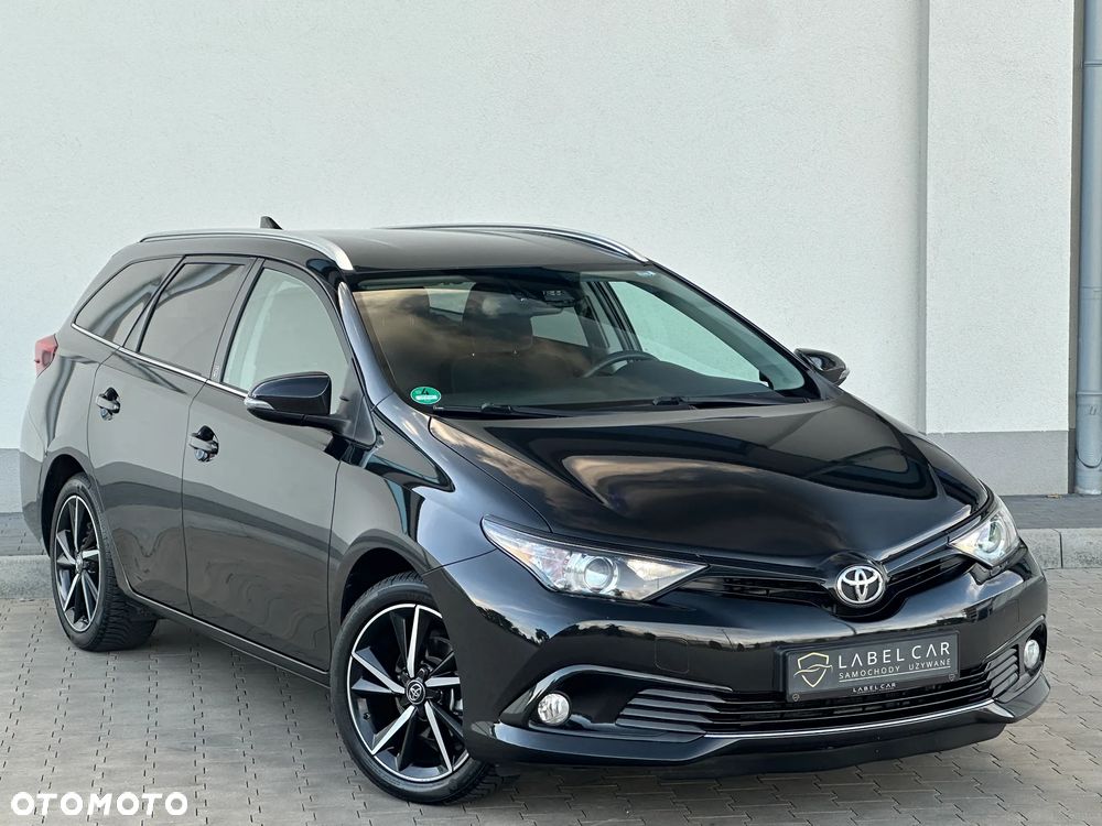 Toyota Auris 1.2 Turbo Touring Sports Team Deutschland - 11
