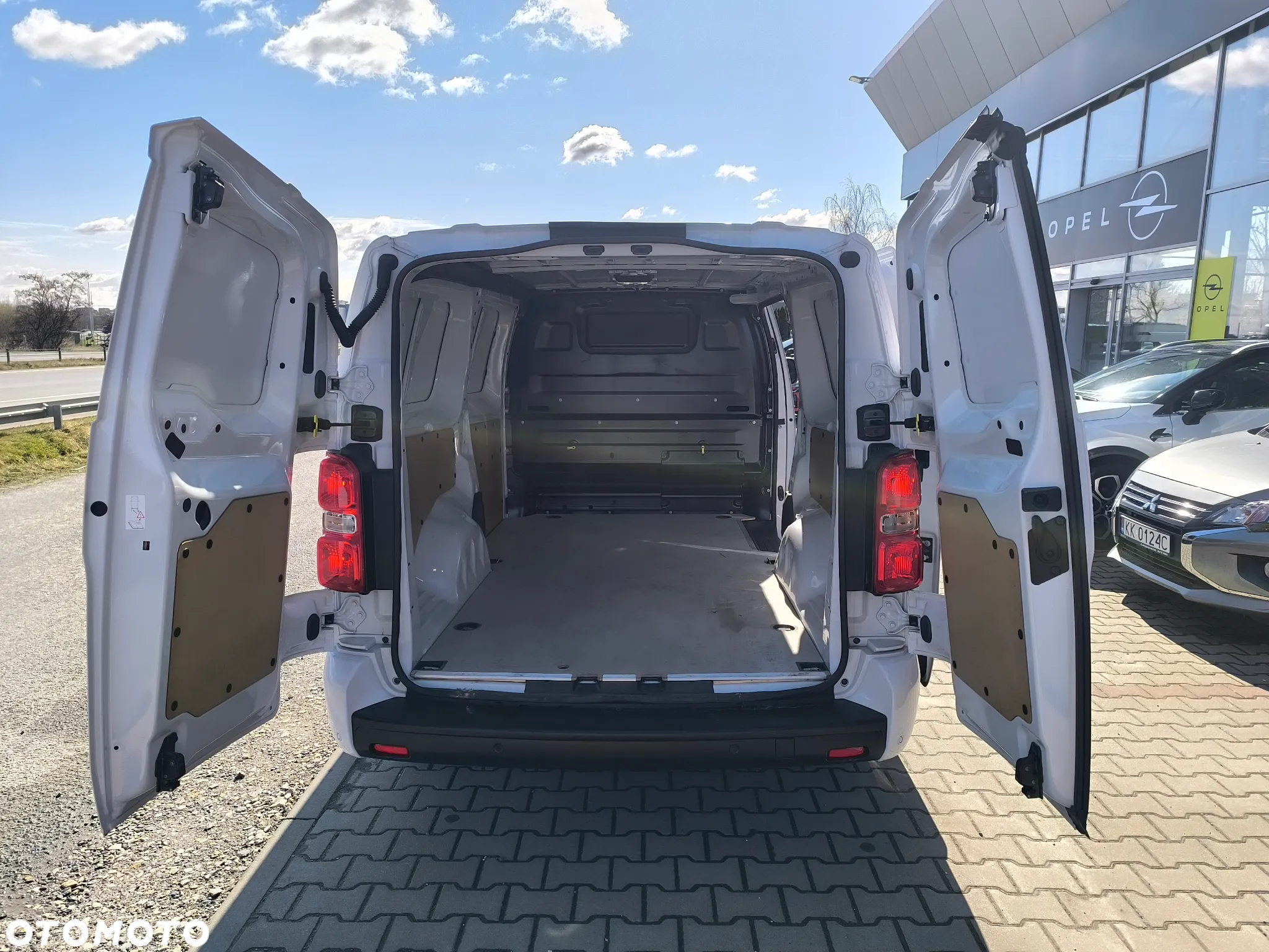 Opel VIVARO - 9