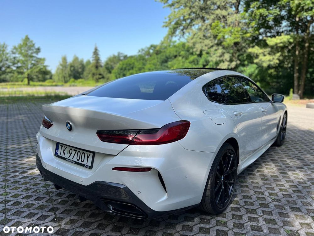 BMW Seria 8 - 7