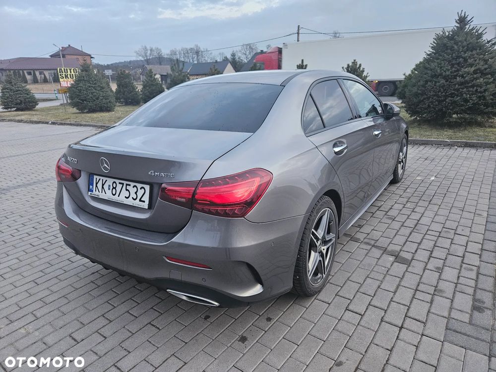 Mercedes-Benz Klasa A 220 4-Matic 7G-DCT - 7