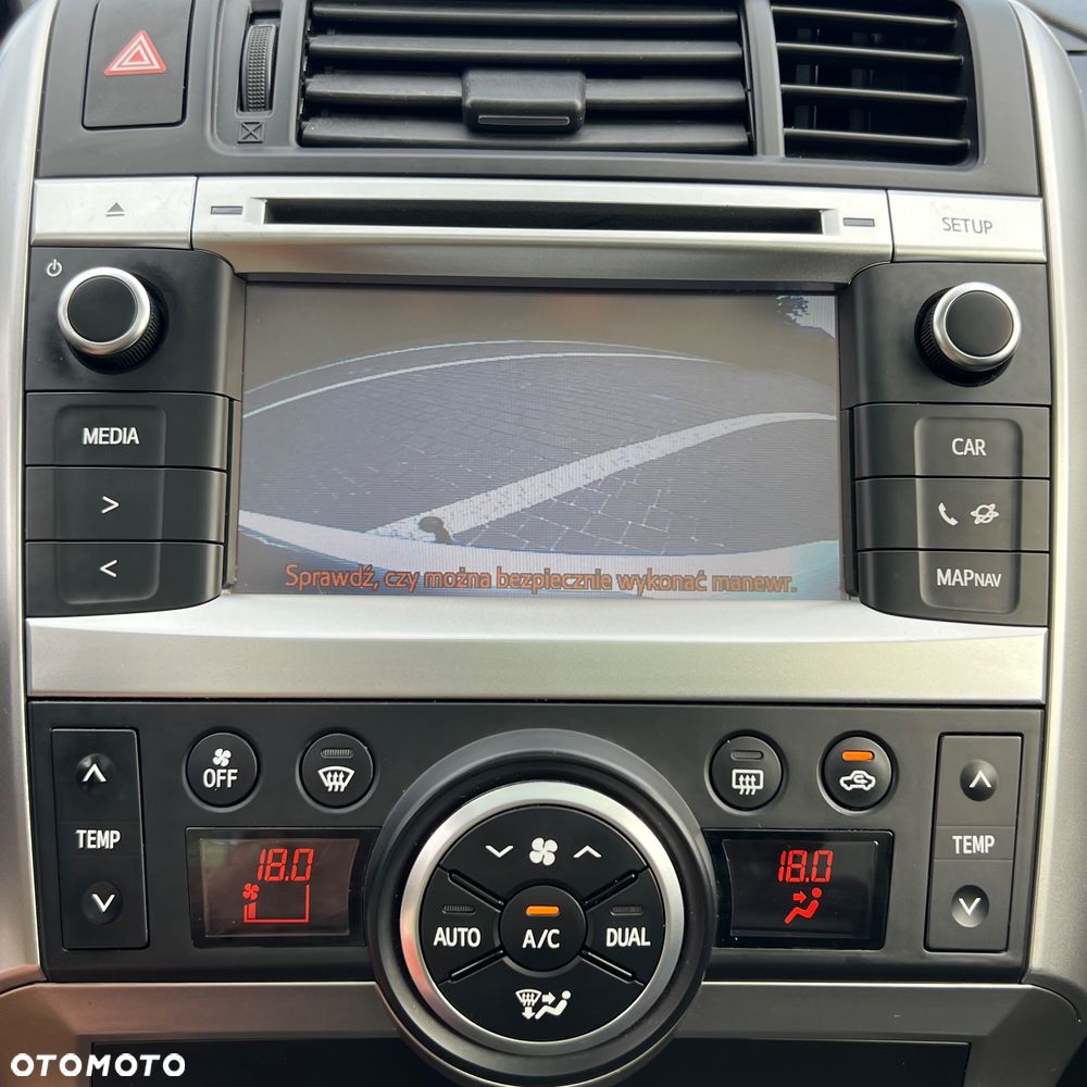 Toyota Verso 1.8 Premium 7os MS - 37