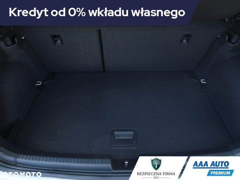 Volkswagen Polo - 14