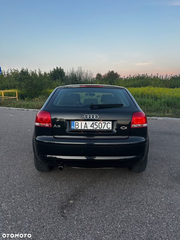 Audi A3 3-drzwiowe 1.6 Ambiente - 7