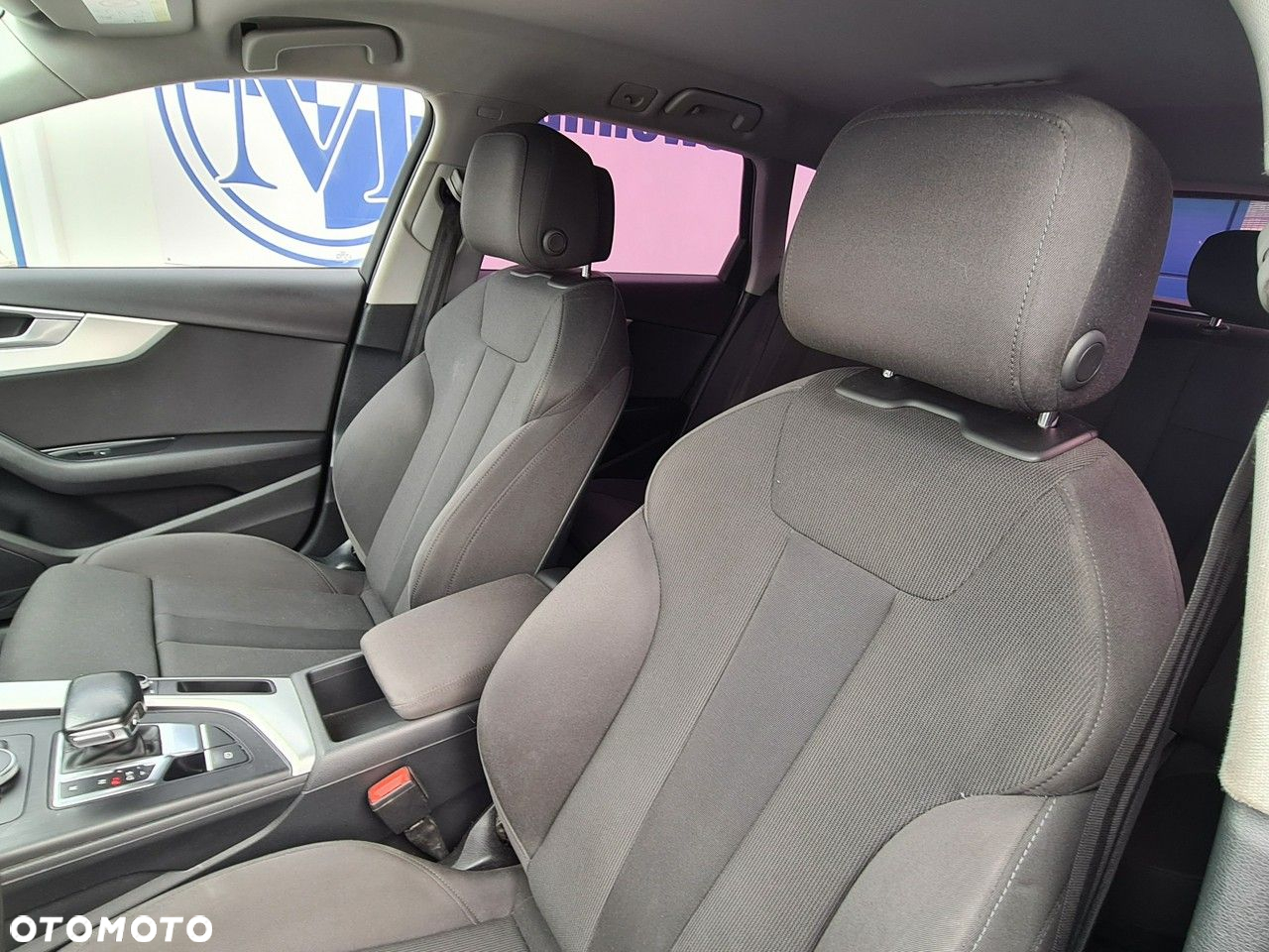 Audi A4 Avant 2.0 TDI DPF clean diesel multitronic S line Sportpaket - 23