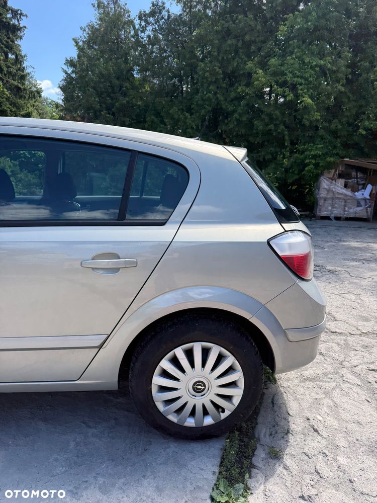 Opel Astra 1.8 Cosmo - 16