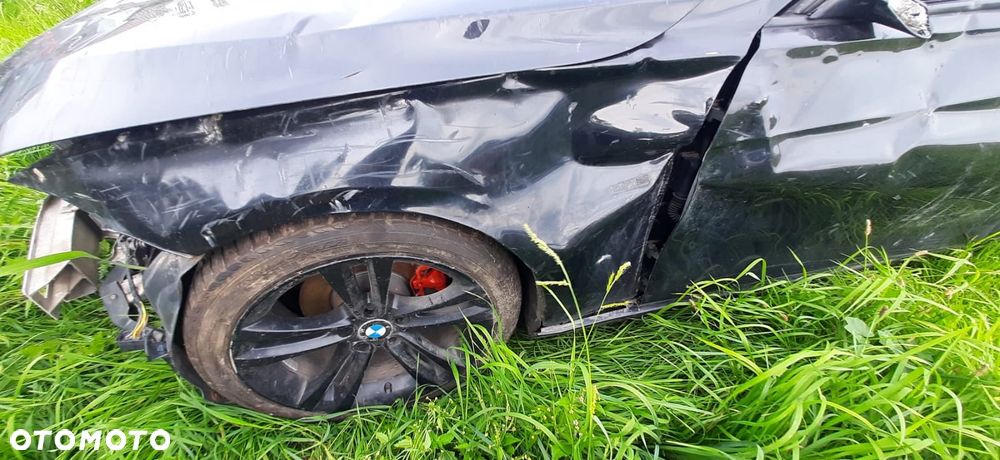 BMW Seria 3 316d - 12