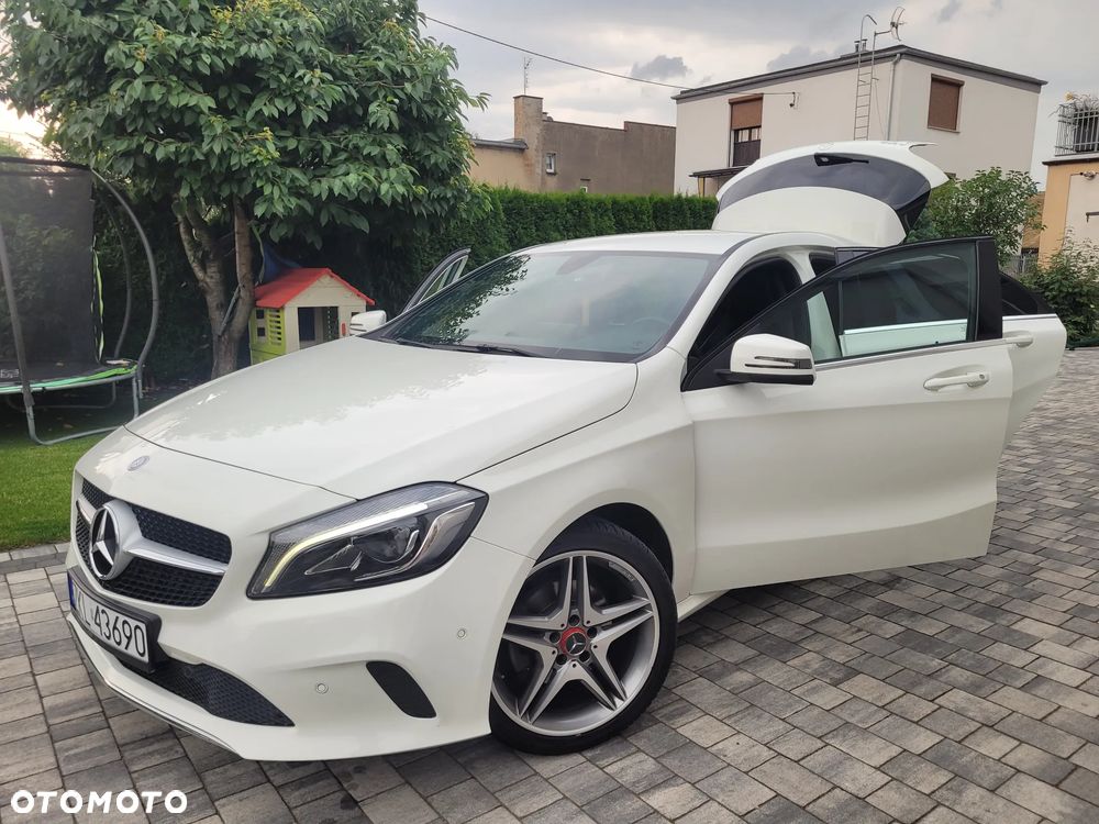 Mercedes-Benz Klasa A 160 AMG Line - 1