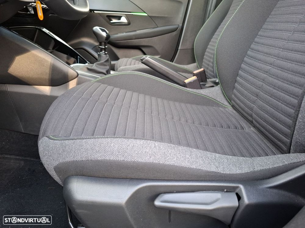 Peugeot 208 1.2 PureTech Active - 23