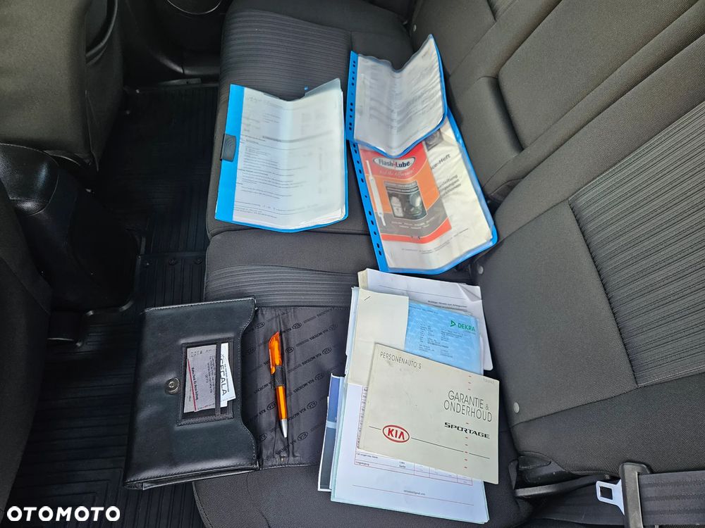 Kia Sportage 2.0 2WD Attract - 21