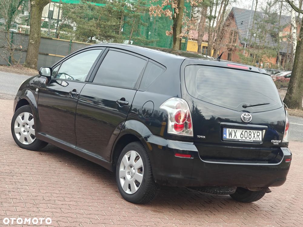 Toyota Corolla Verso 1.8 Luna - 19