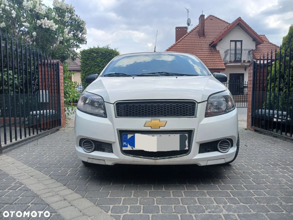 Chevrolet Aveo 1.2 16V Base - 1