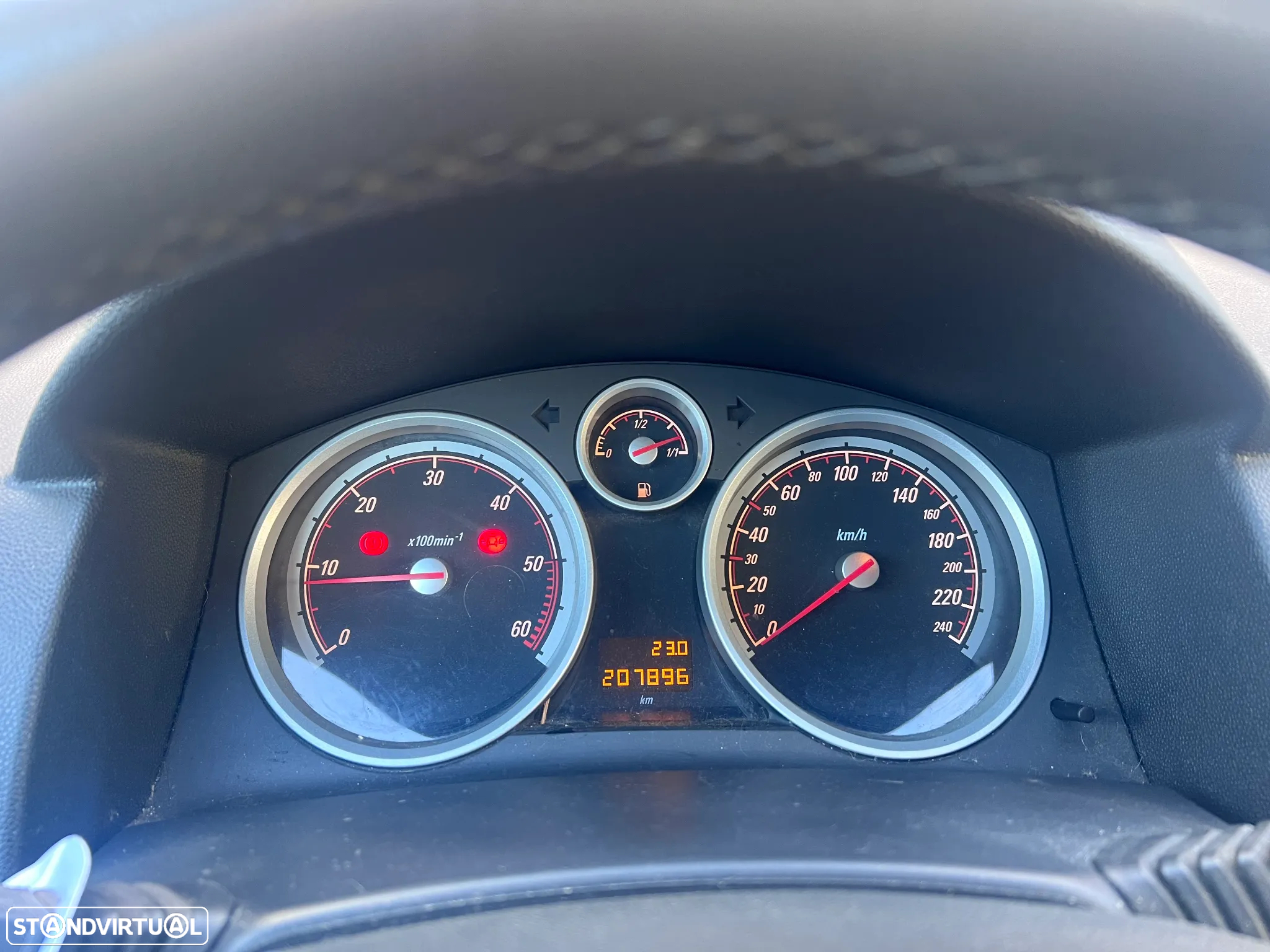 Opel Astra GTC 1.7 CDTi - 3
