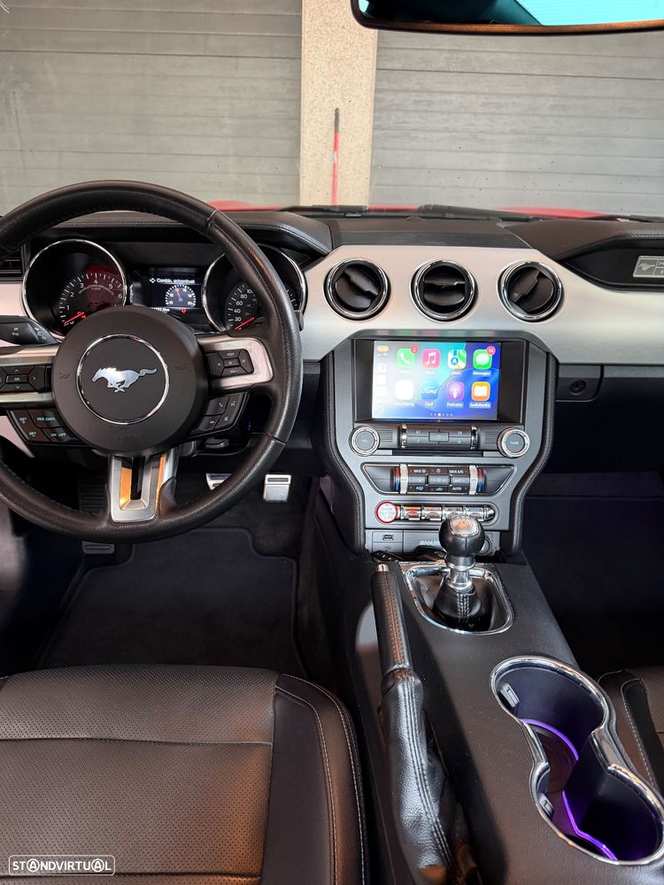 Ford Mustang 2.3 Eco Boost - 10