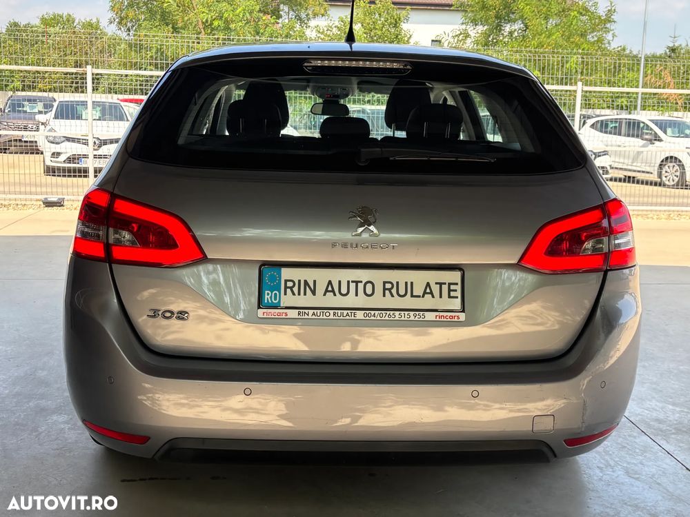 Peugeot 308 - 7
