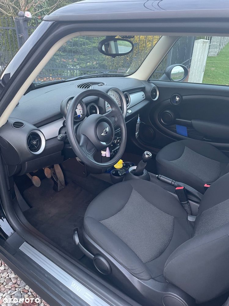 MINI ONE Standard - 7
