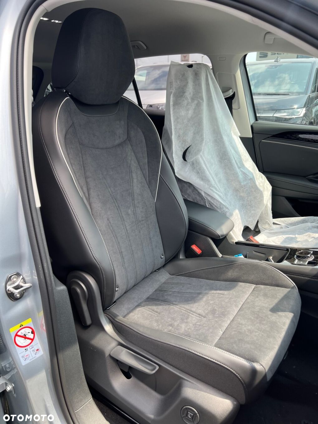 Volkswagen Tiguan - 8