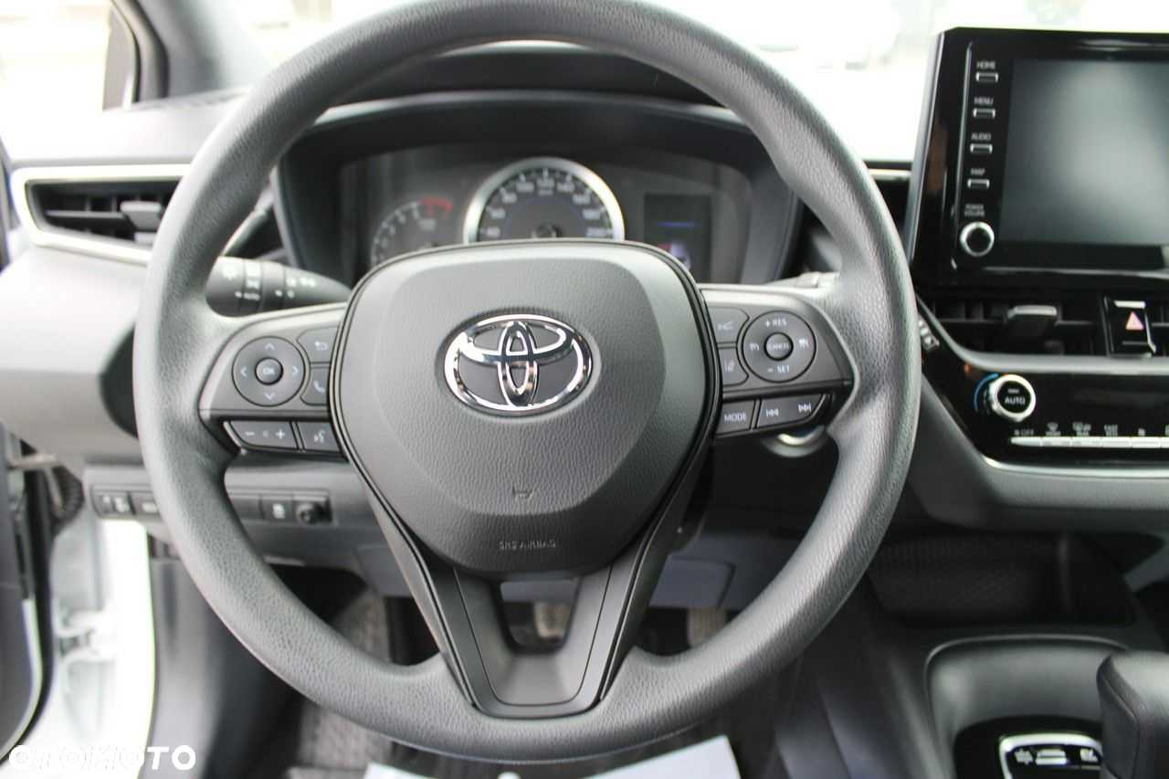 Toyota Corolla - 21