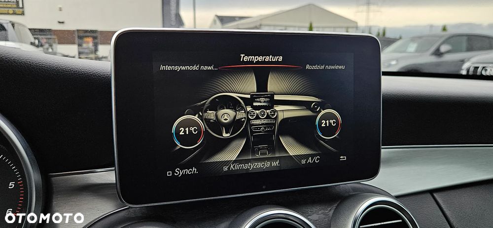 Mercedes-Benz Klasa C 220 d 9G-TRONIC AMG Line - 28