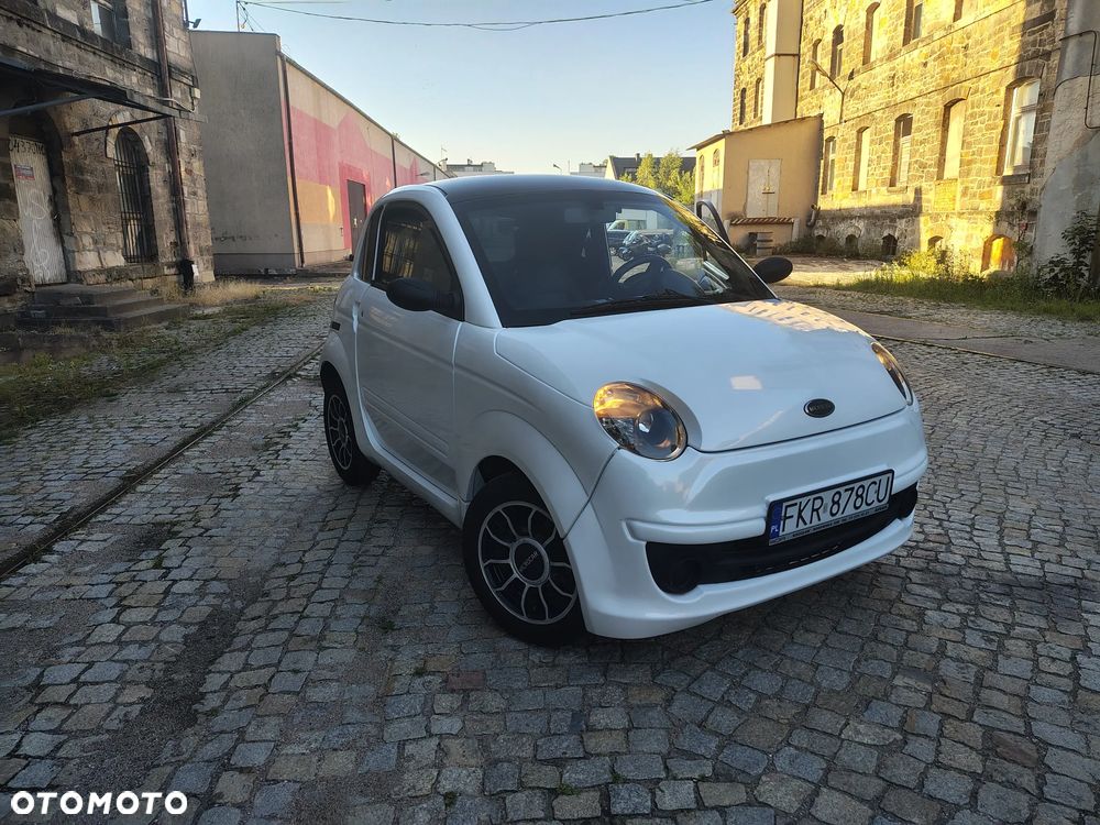 Microcar DUE - 23