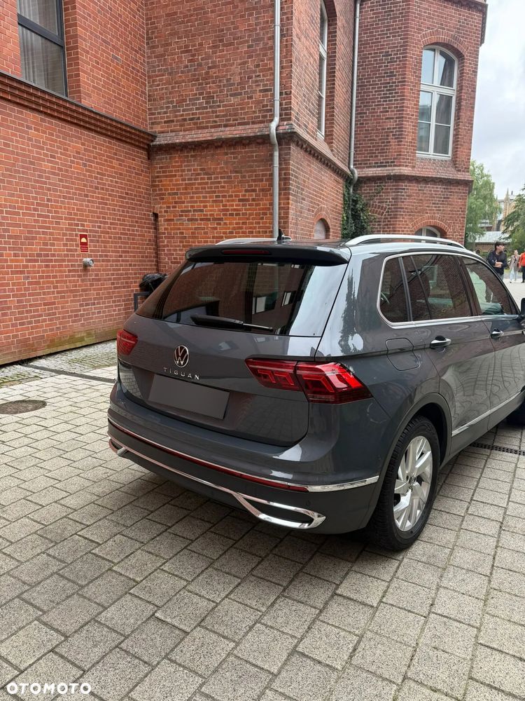 Volkswagen Tiguan 2.0 TDI SCR Elegance DSG - 4