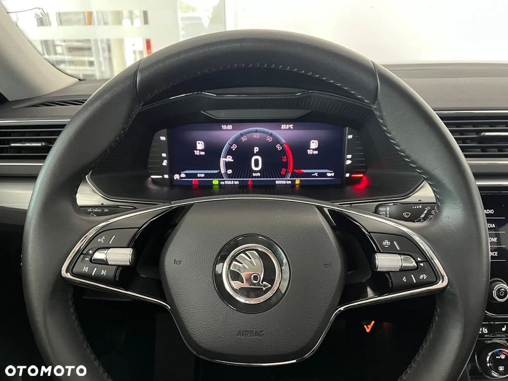 Skoda Superb 1.5 TSI Ambition DSG - 24