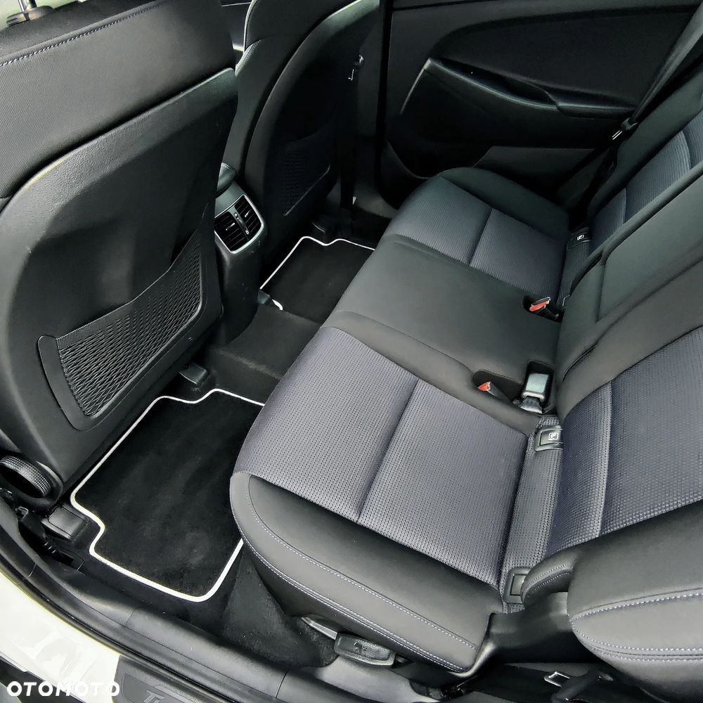 Hyundai Tucson blue 1.6 GDi 2WD Navi - 15