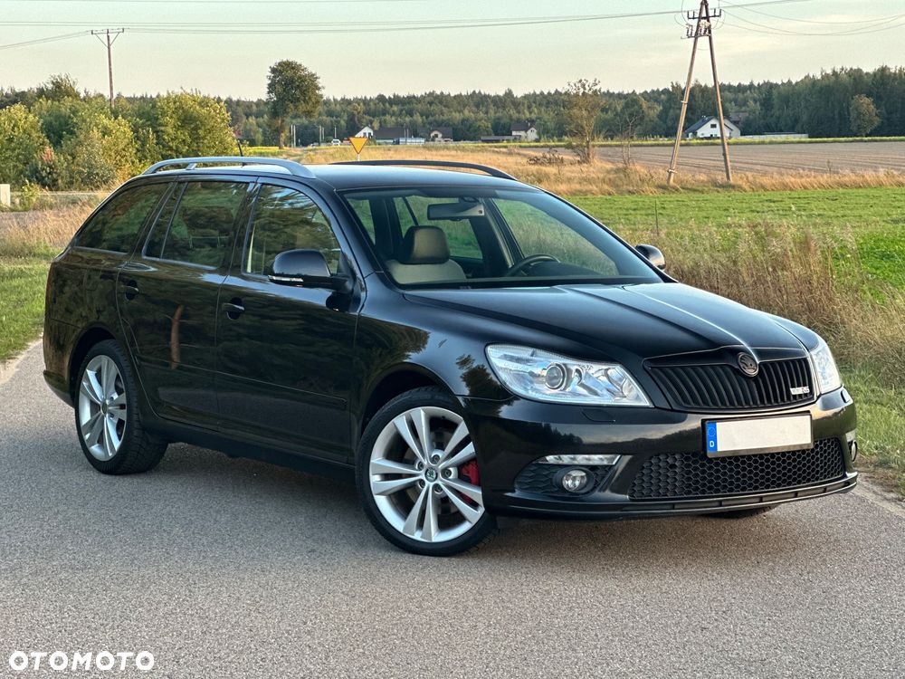 Skoda Octavia 2.0 TDI CR DPF DSG RS - 9