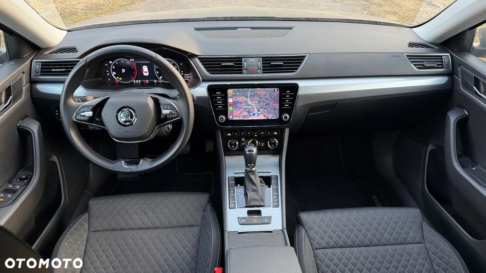 Skoda Superb 2.0 TDI DSG Ambition - 8