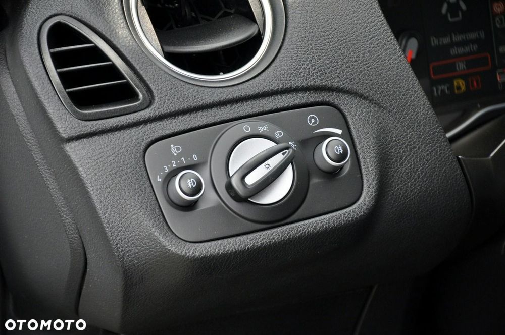 Ford S-Max - 36