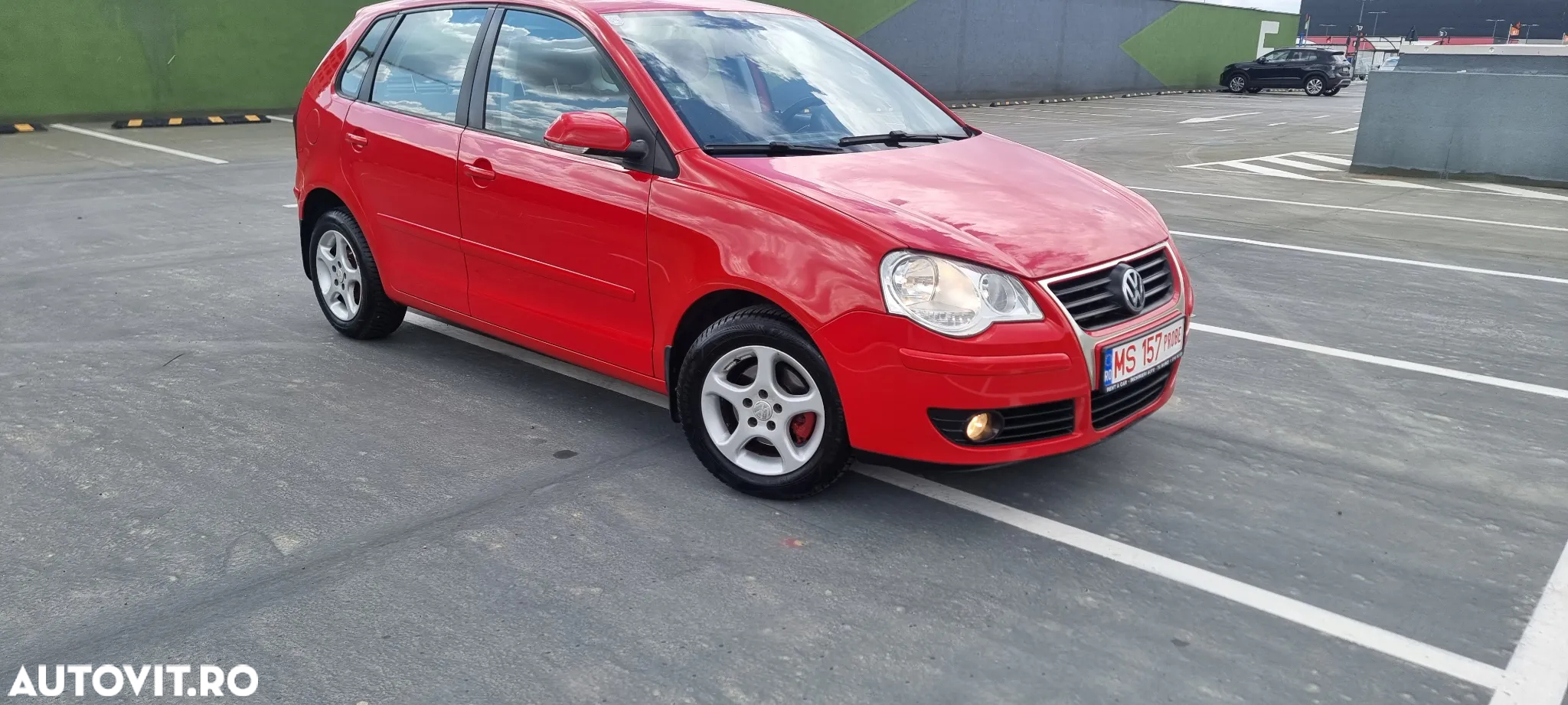 Volkswagen Polo 1.2 Comfortline - 2