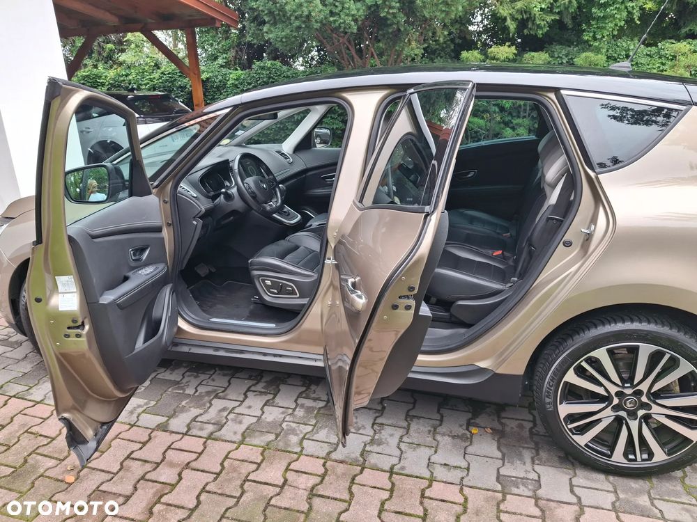 Renault Scenic ENERGY dCi 160 EDC INITIALE PARIS - 9