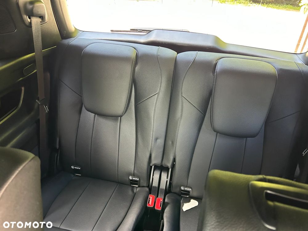 Mercedes-Benz GLB 250 4Matic 8G-DCT Progressive - 13