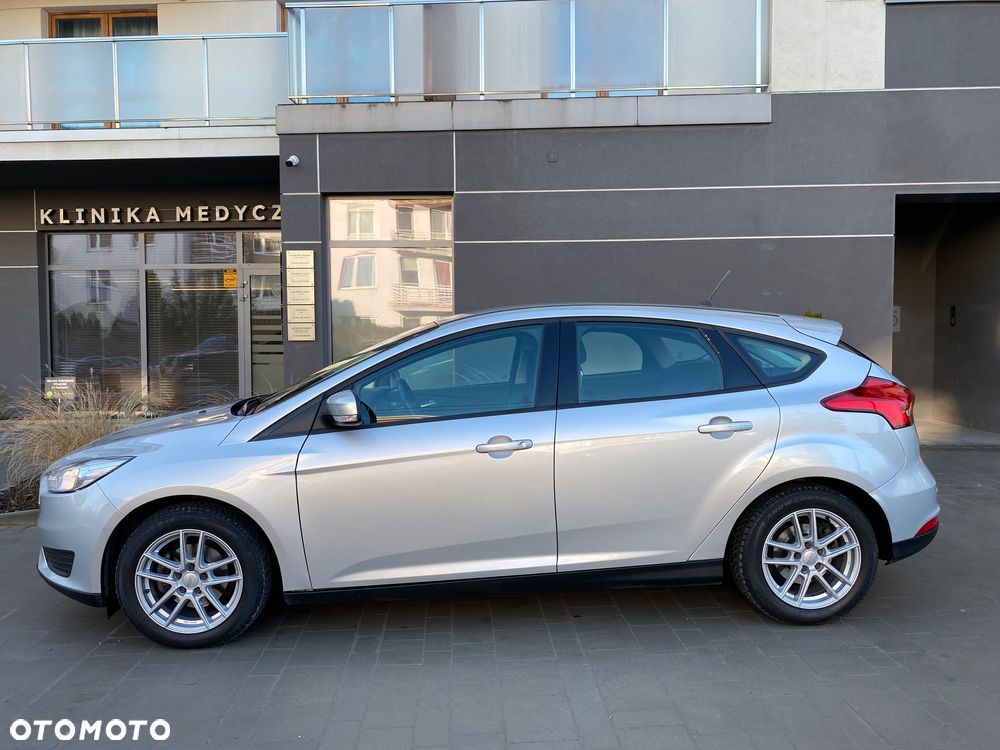 Ford Focus 1.6 Trend - 4