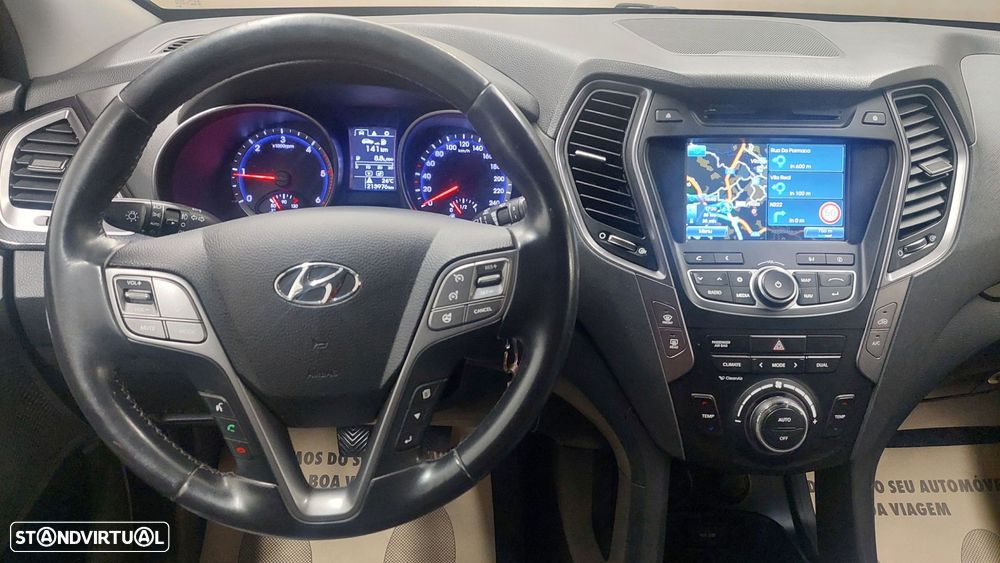 Hyundai Santa Fe 2.2 CRDi Executive 7L - 17
