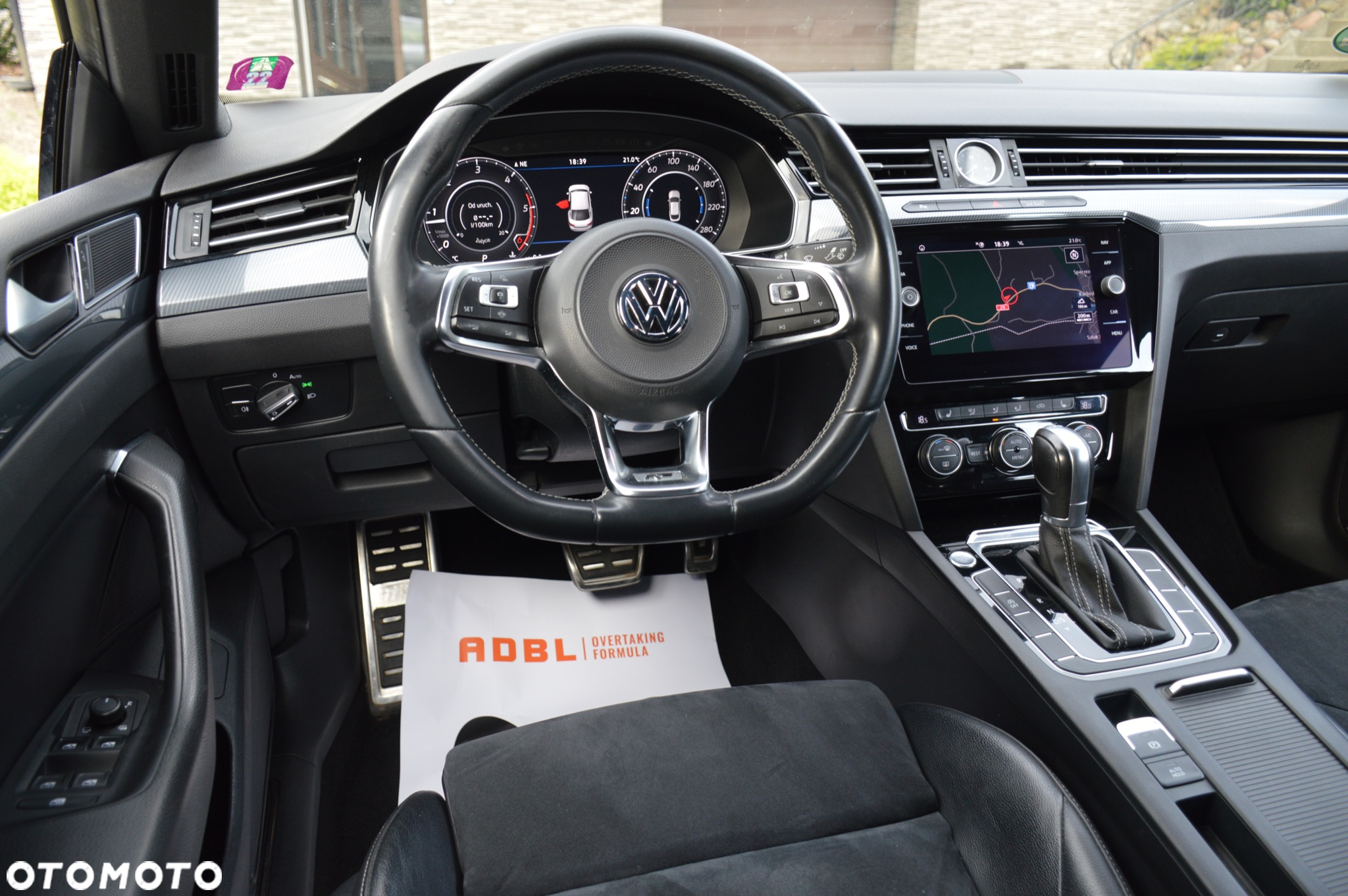 Volkswagen Arteon 2.0 TDI R-Line DSG - 19