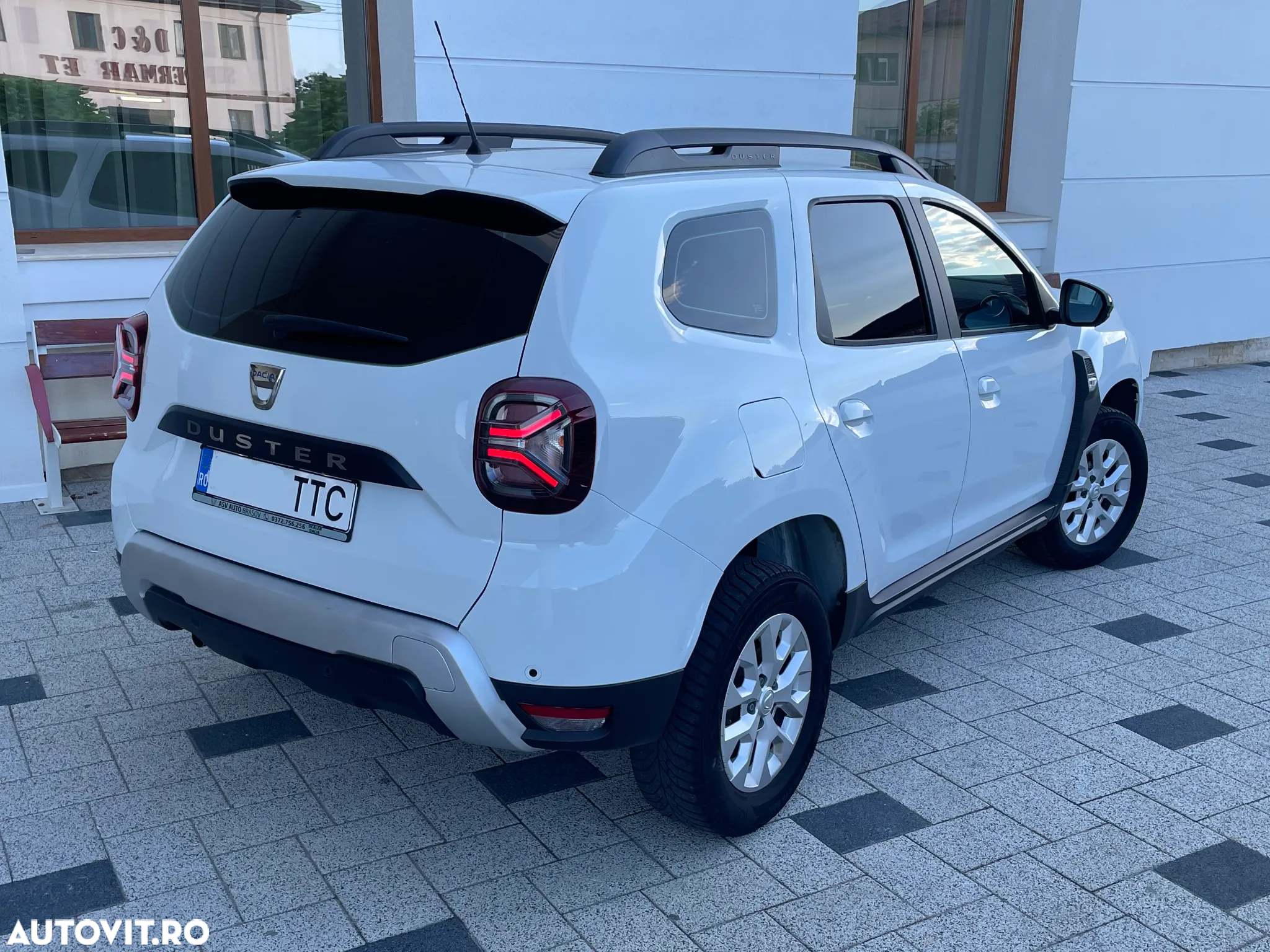 Dacia Duster ECO-G 100 Journey+ - 6