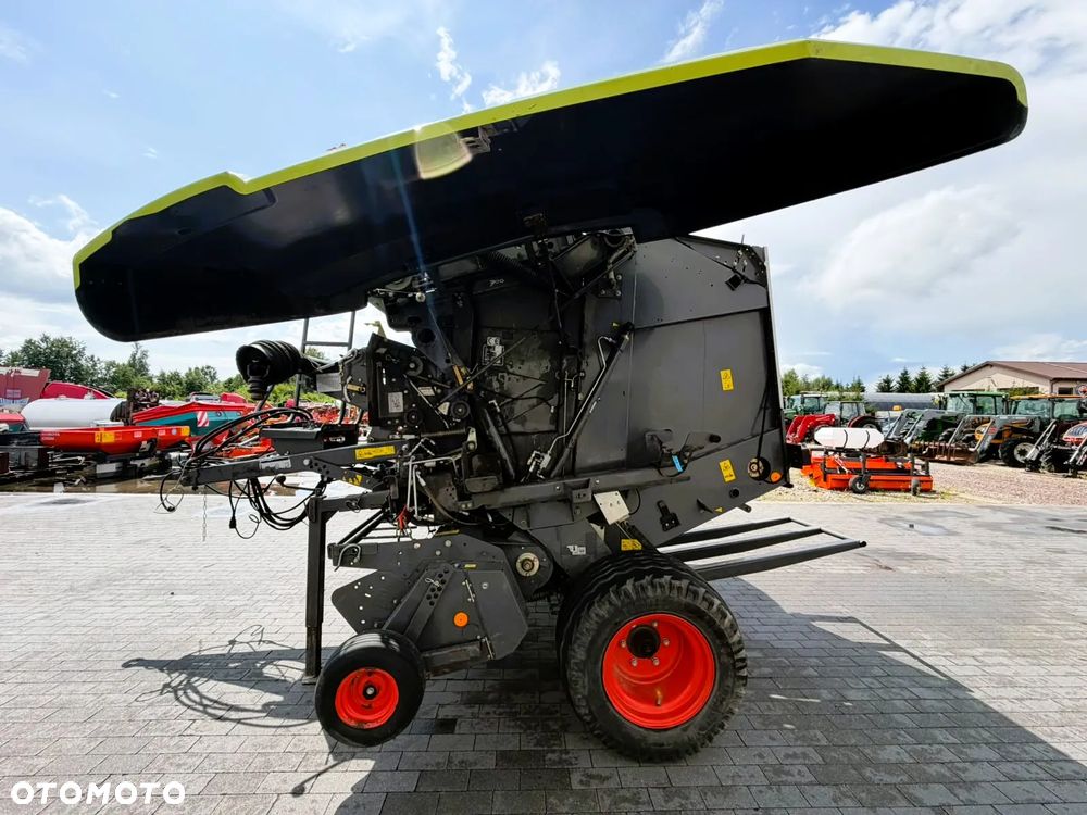 Claas Variant 370 - 2